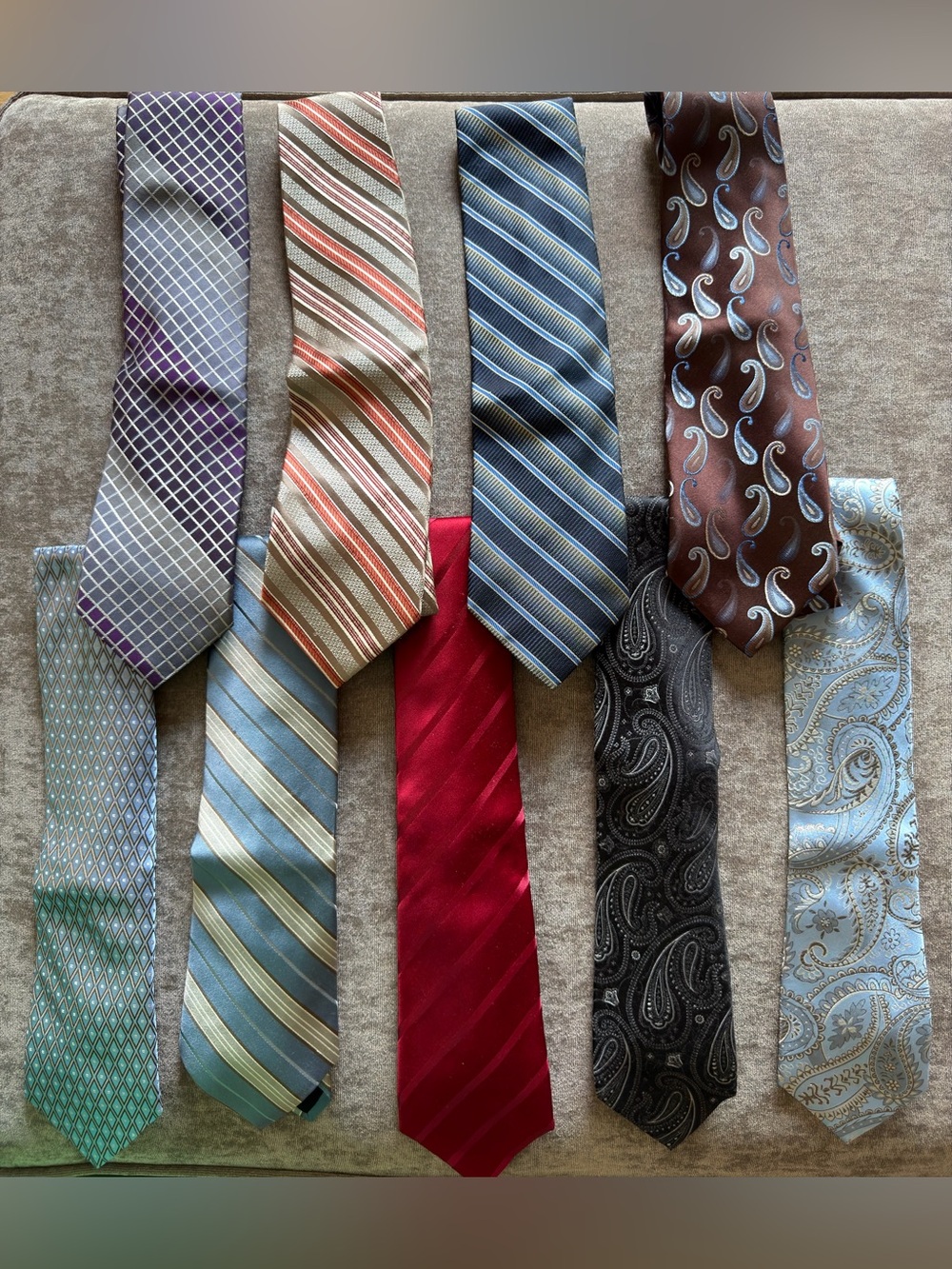 9pc Van Heusen 100% Silk Men’s Necktie Lot Vintage Dress Ties Assorted Patterns
